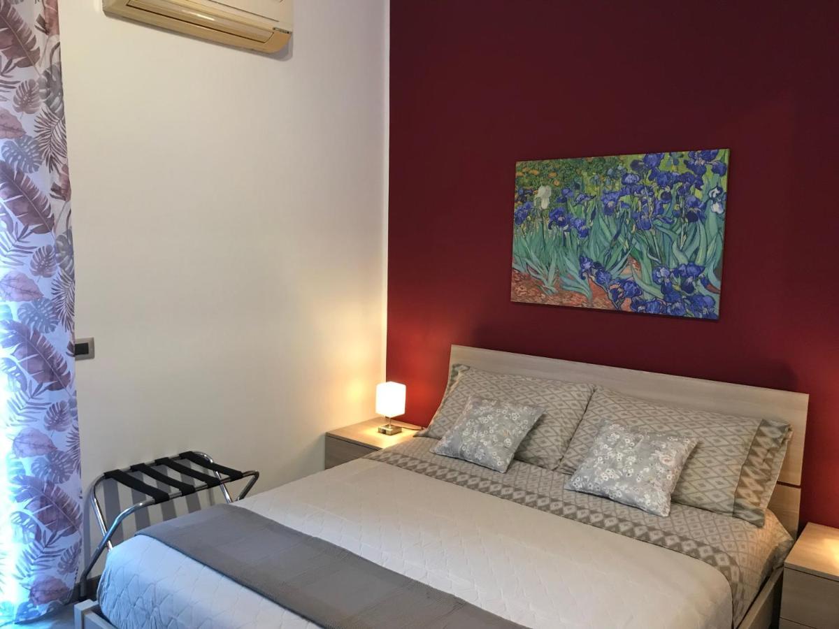 Dr House Apartment Catania-Fontanarossai nemzetközi repülőtér Kültér fotó