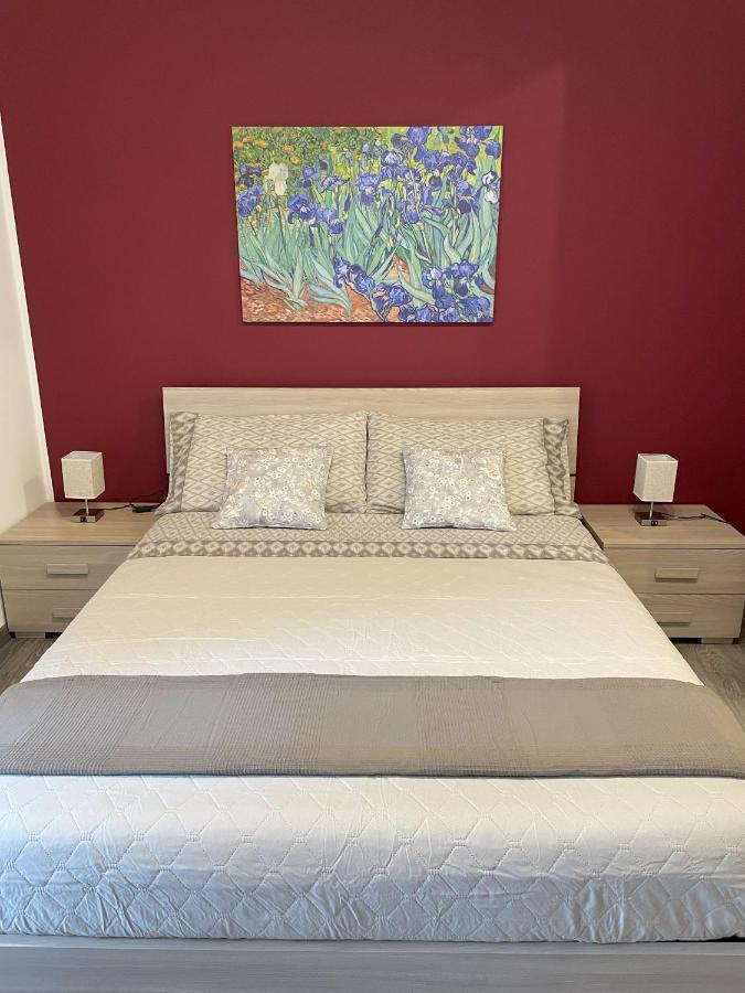Dr House Apartment Catania-Fontanarossai nemzetközi repülőtér Kültér fotó