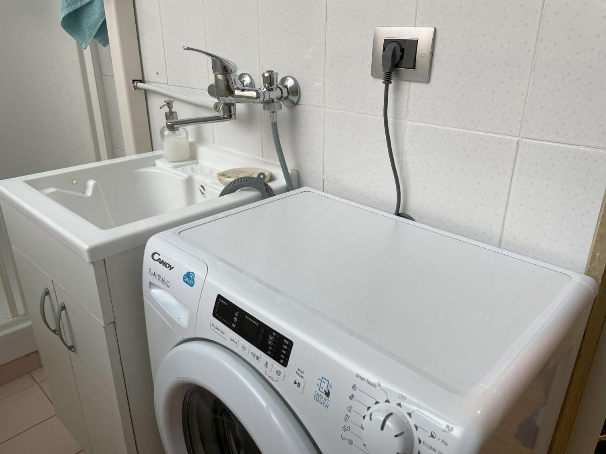 Dr House Apartment Catania-Fontanarossai nemzetközi repülőtér Kültér fotó